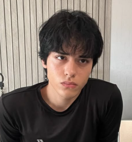 <em>javier</em>